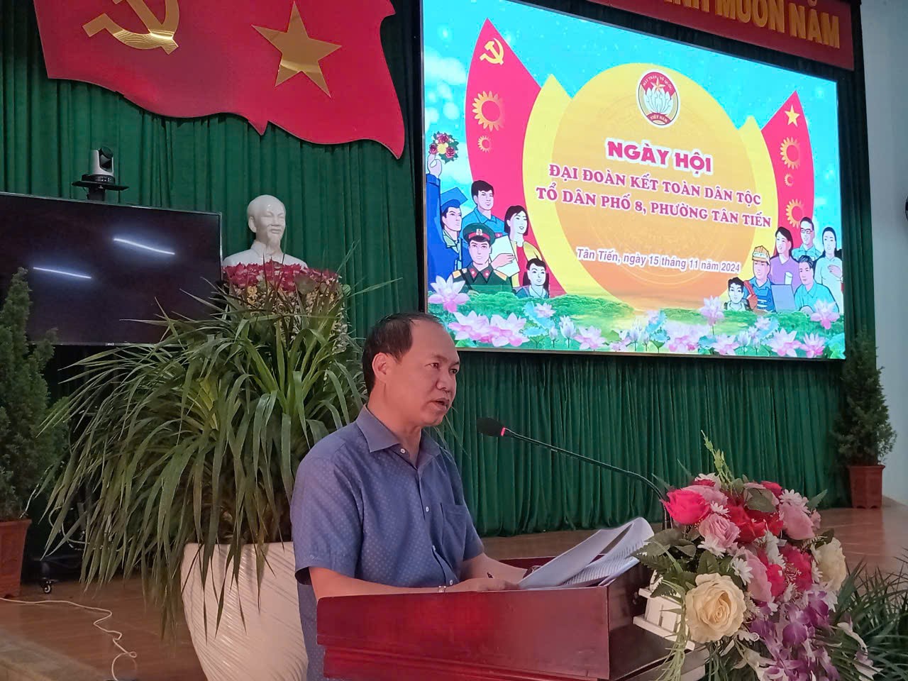 1.9. ĐOÀN KẾT